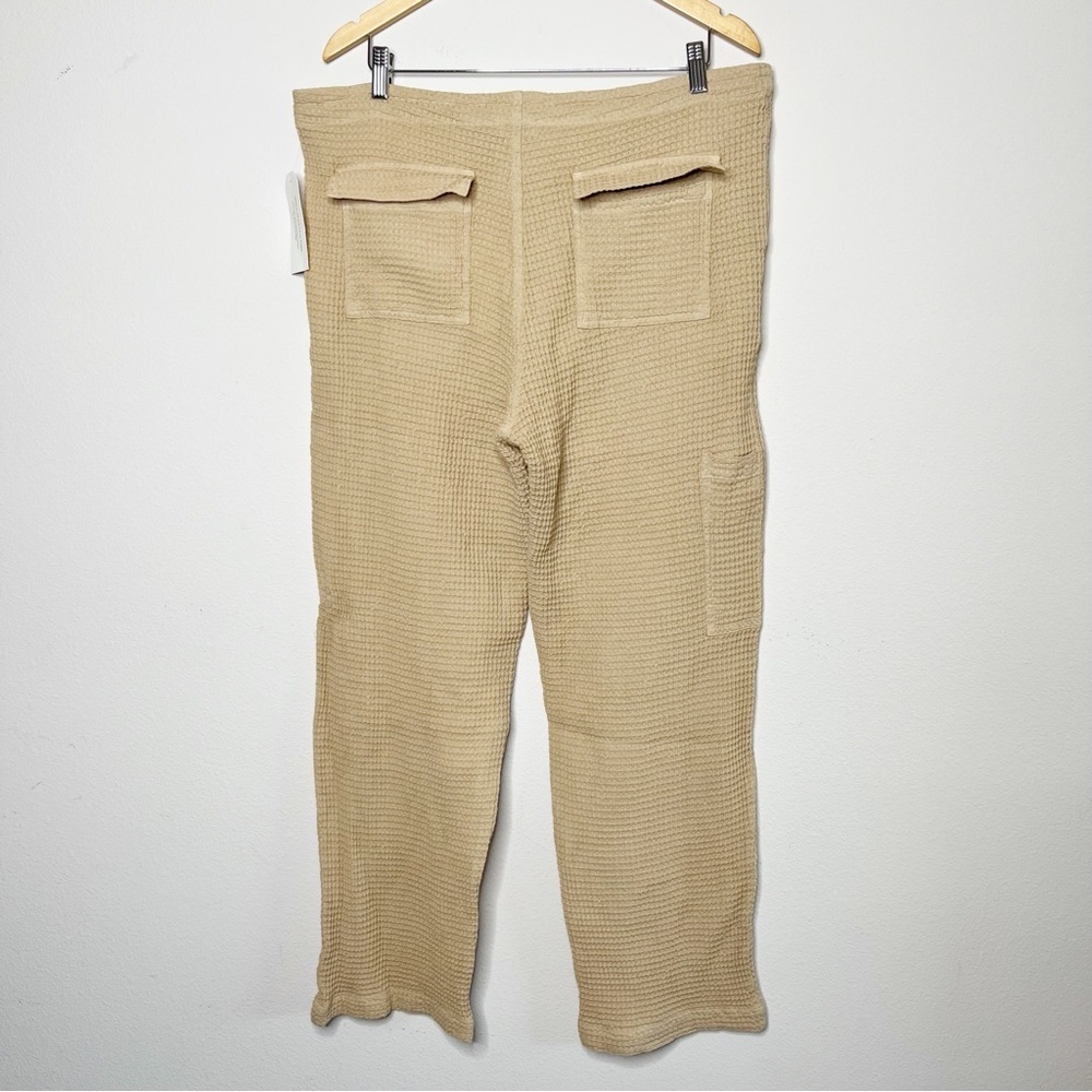 NWT DONNI. Waffle Knit Painter Pant in Sand - Picture 4 of 6